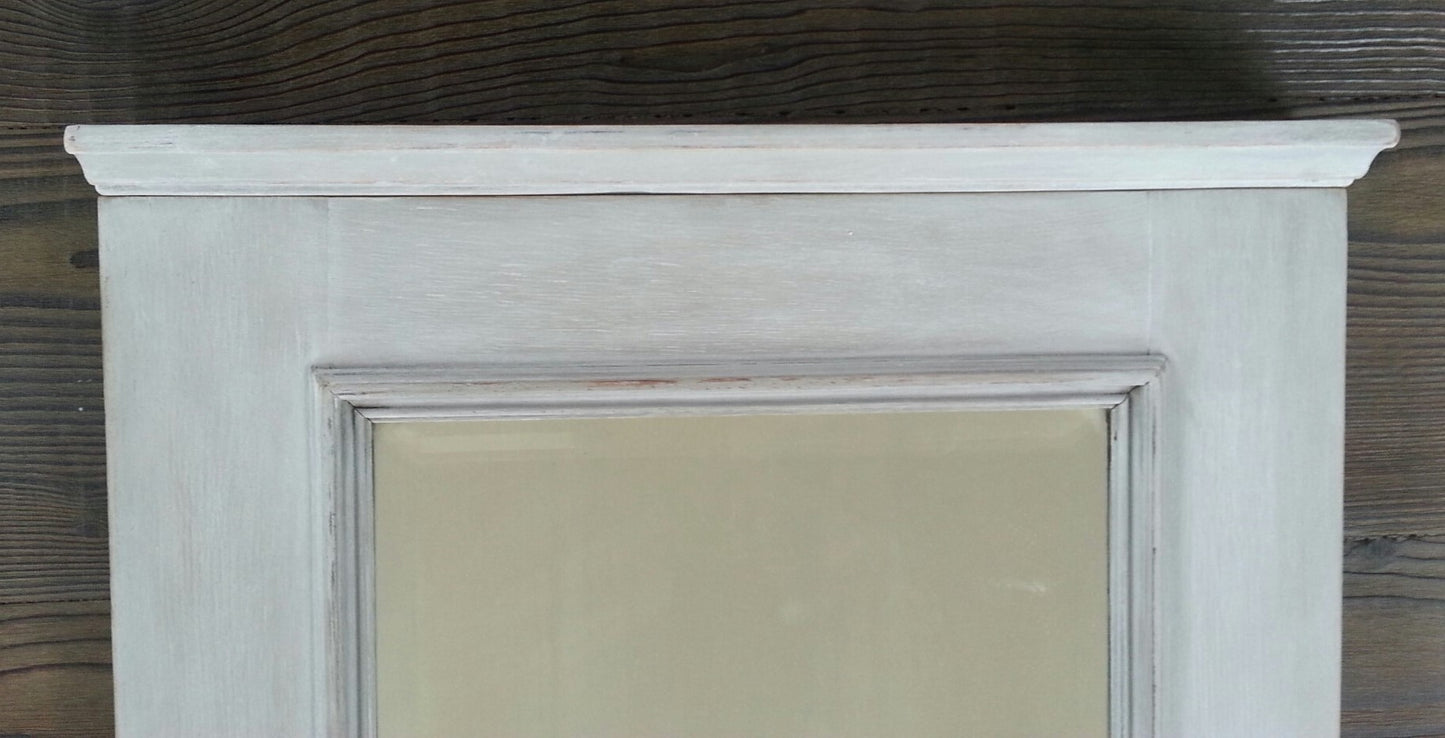 Wandspiegel Haken Spiegel alt antik shabby ländlich Bad Flur