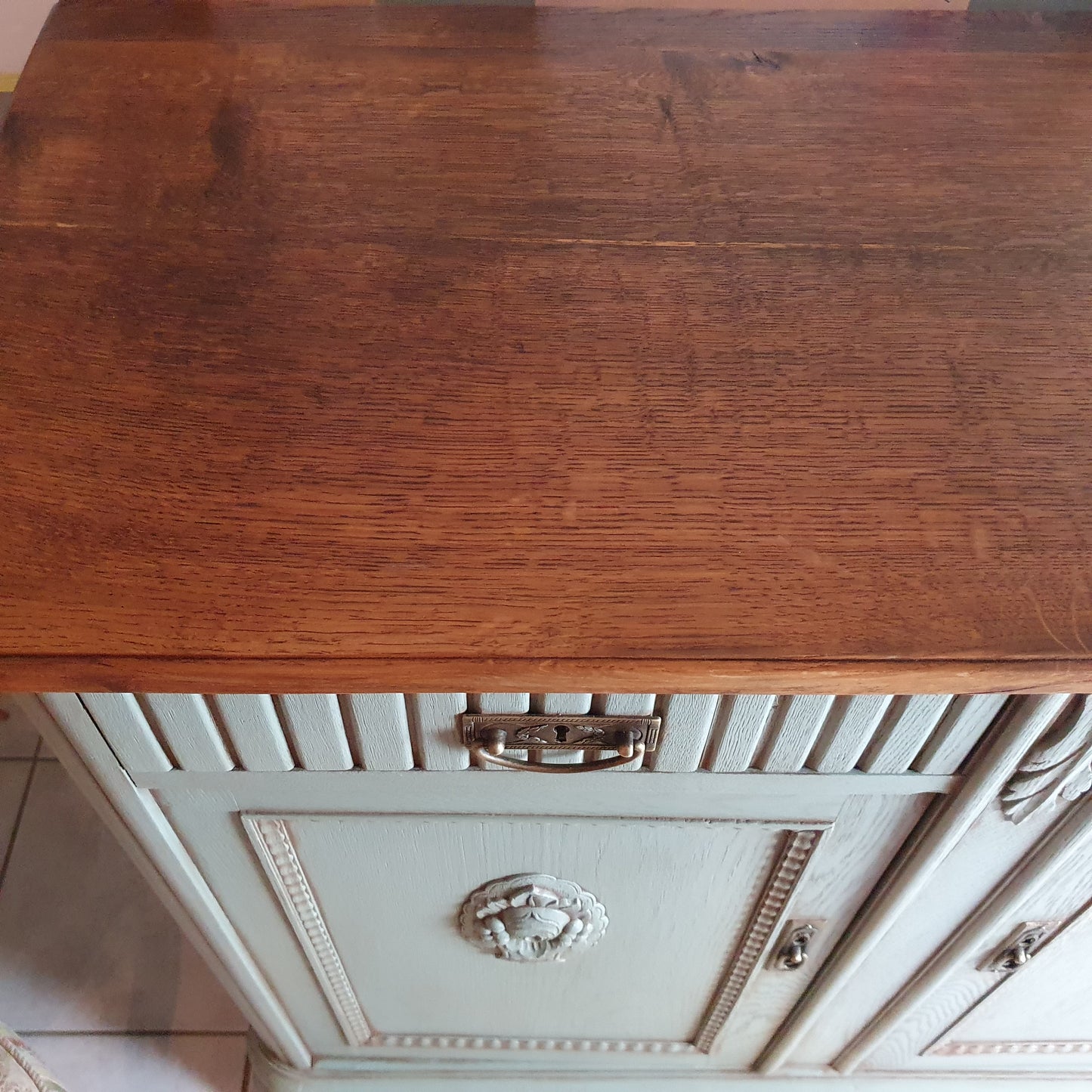 Stattliche Antike Anrichte mit Rosteffekt restyled