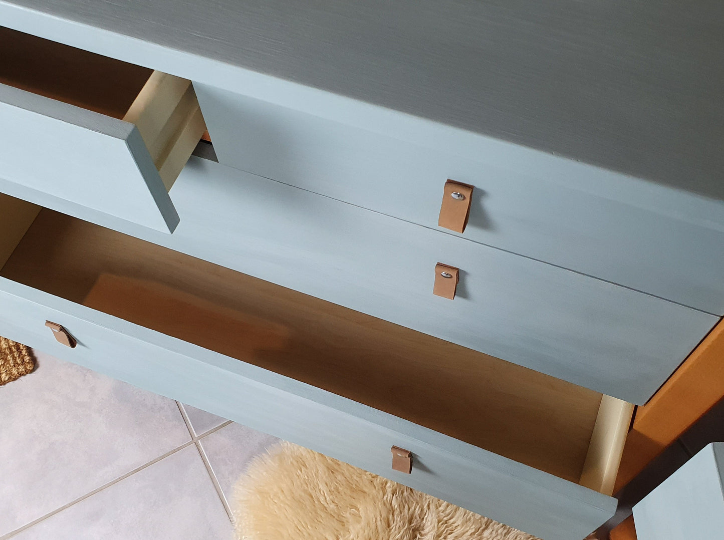 Coole Kommode minimalistisch Skandidesign