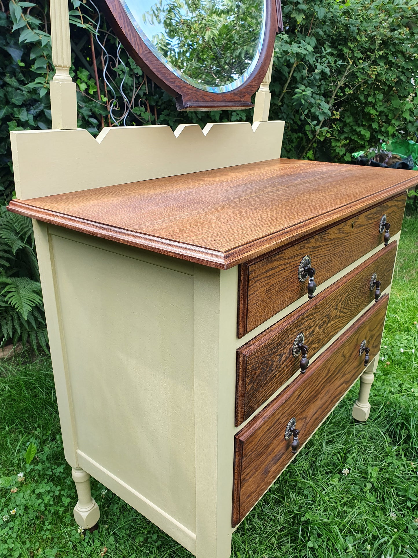 Vintage Frisierkommode , Kommode mit Spiegel, british, restyled