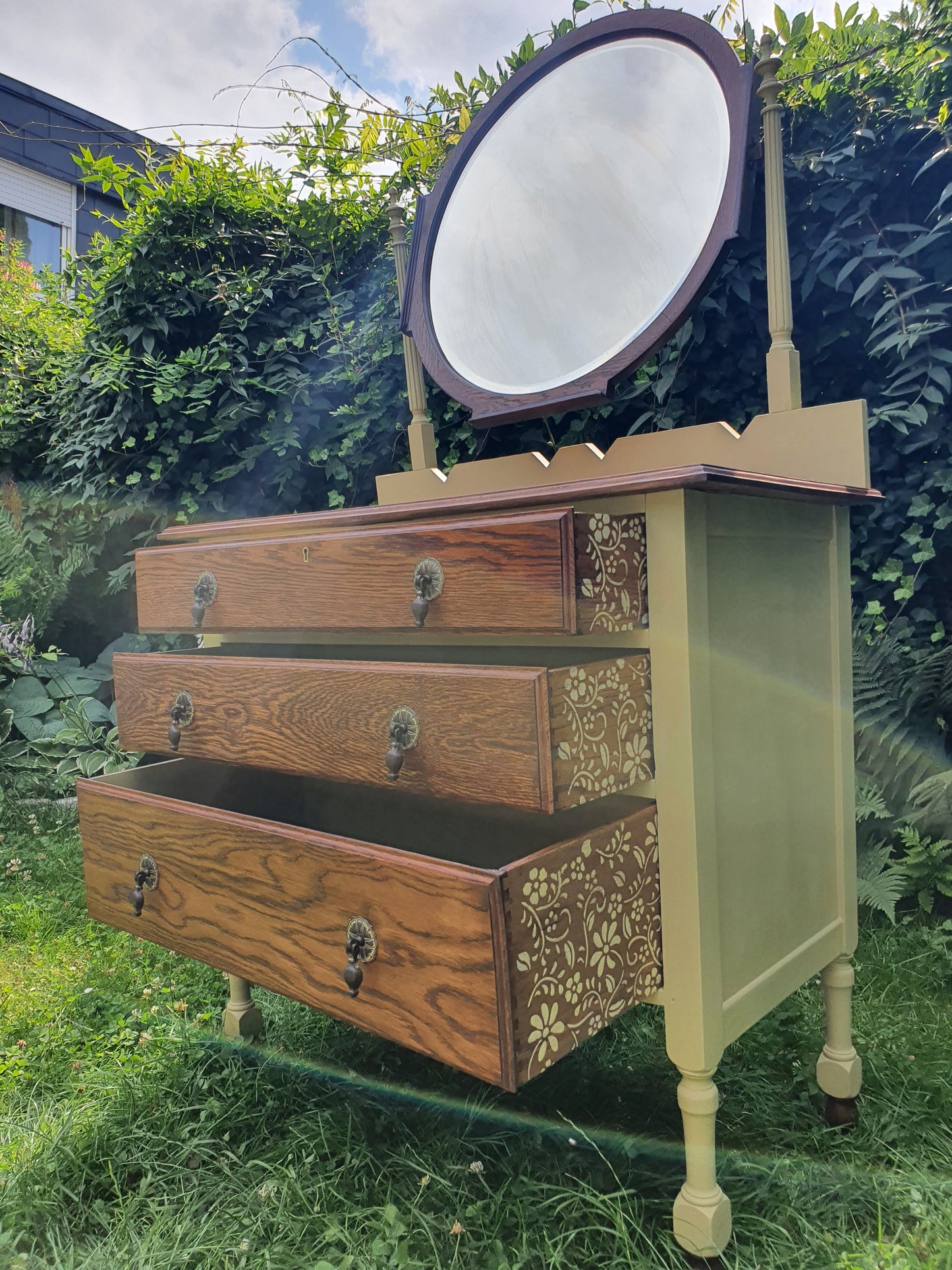 Vintage Frisierkommode , Kommode mit Spiegel, british, restyled