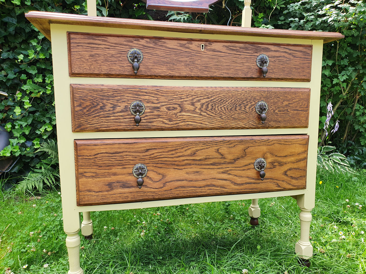 Vintage Frisierkommode , Kommode mit Spiegel, british, restyled