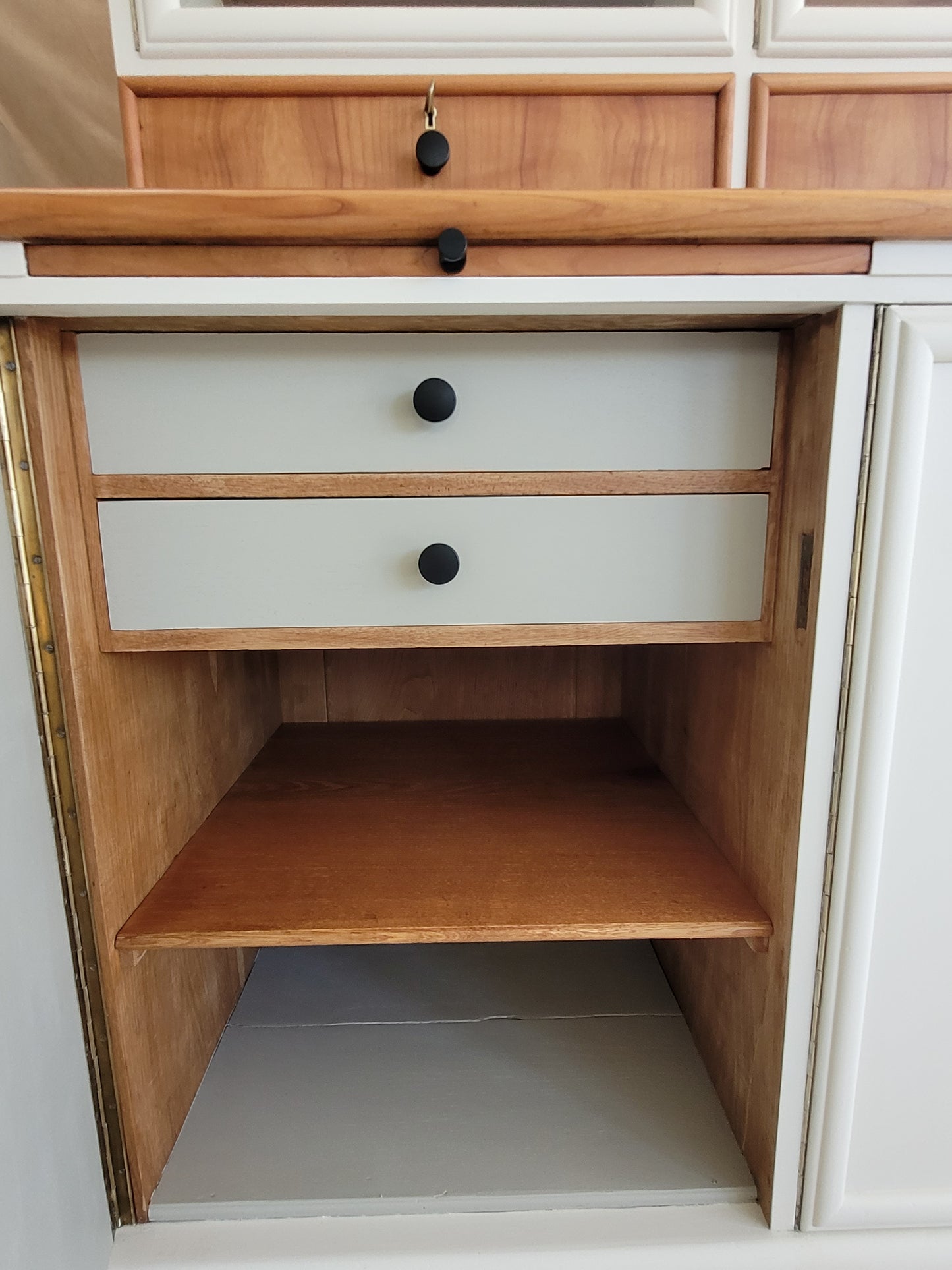 Großes Vintage-Buffet in neuem Look • Küchenbuffet • Midcentury, reloved, restyled
