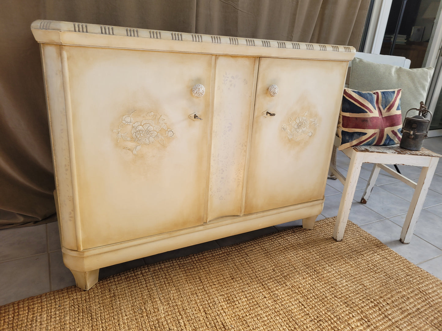 Lourmarin Wäscheschrank/ Kommode provencale, vintage, restyle, shabby