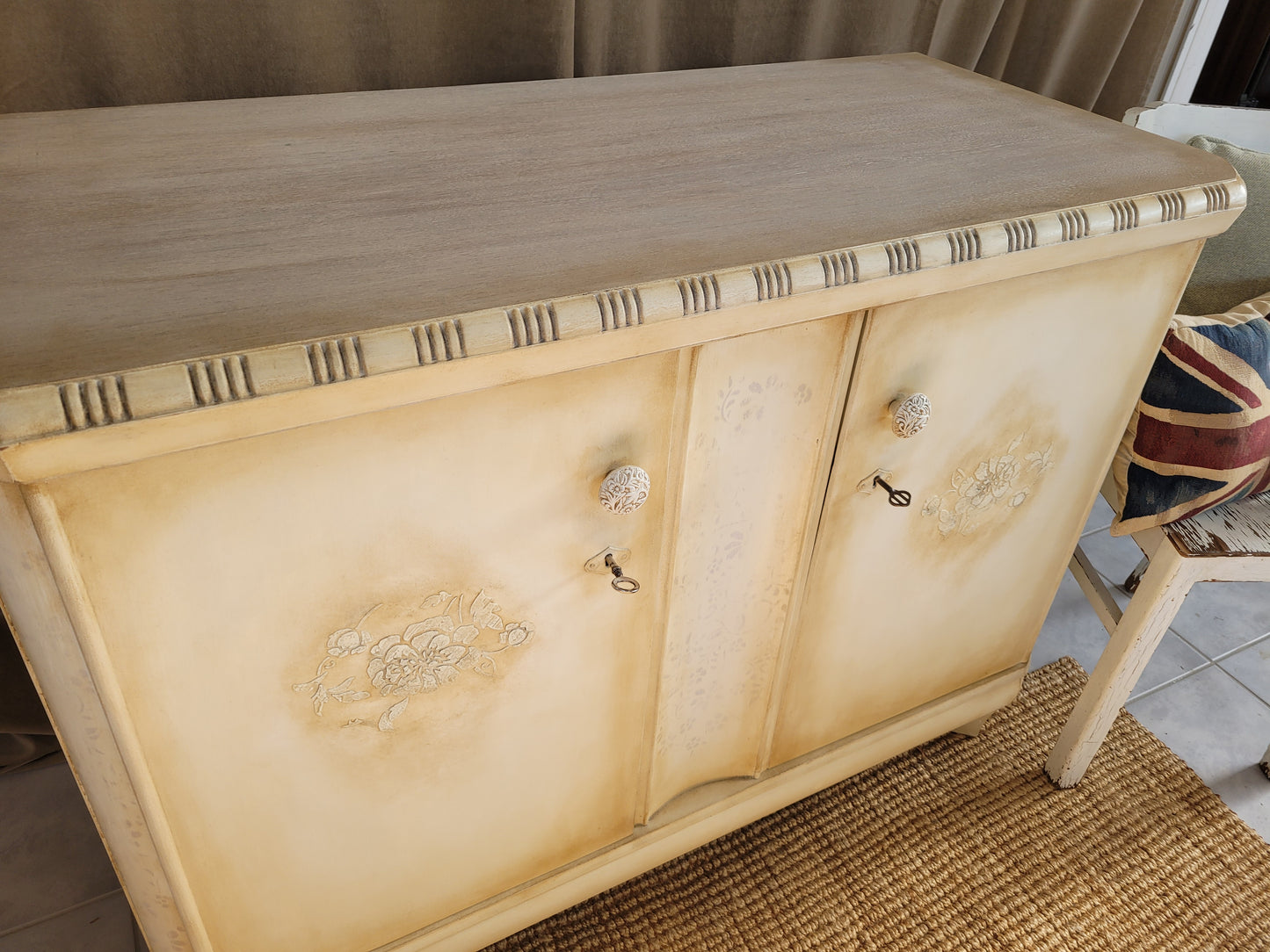 Lourmarin Wäscheschrank/ Kommode provencale, vintage, restyle, shabby