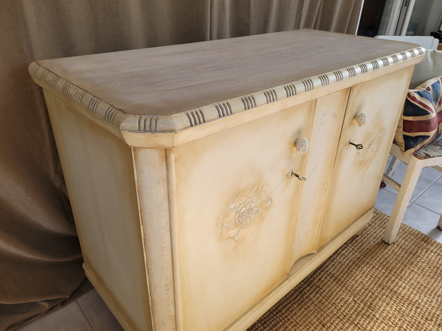 Lourmarin Wäscheschrank/ Kommode provencale, vintage, restyle, shabby