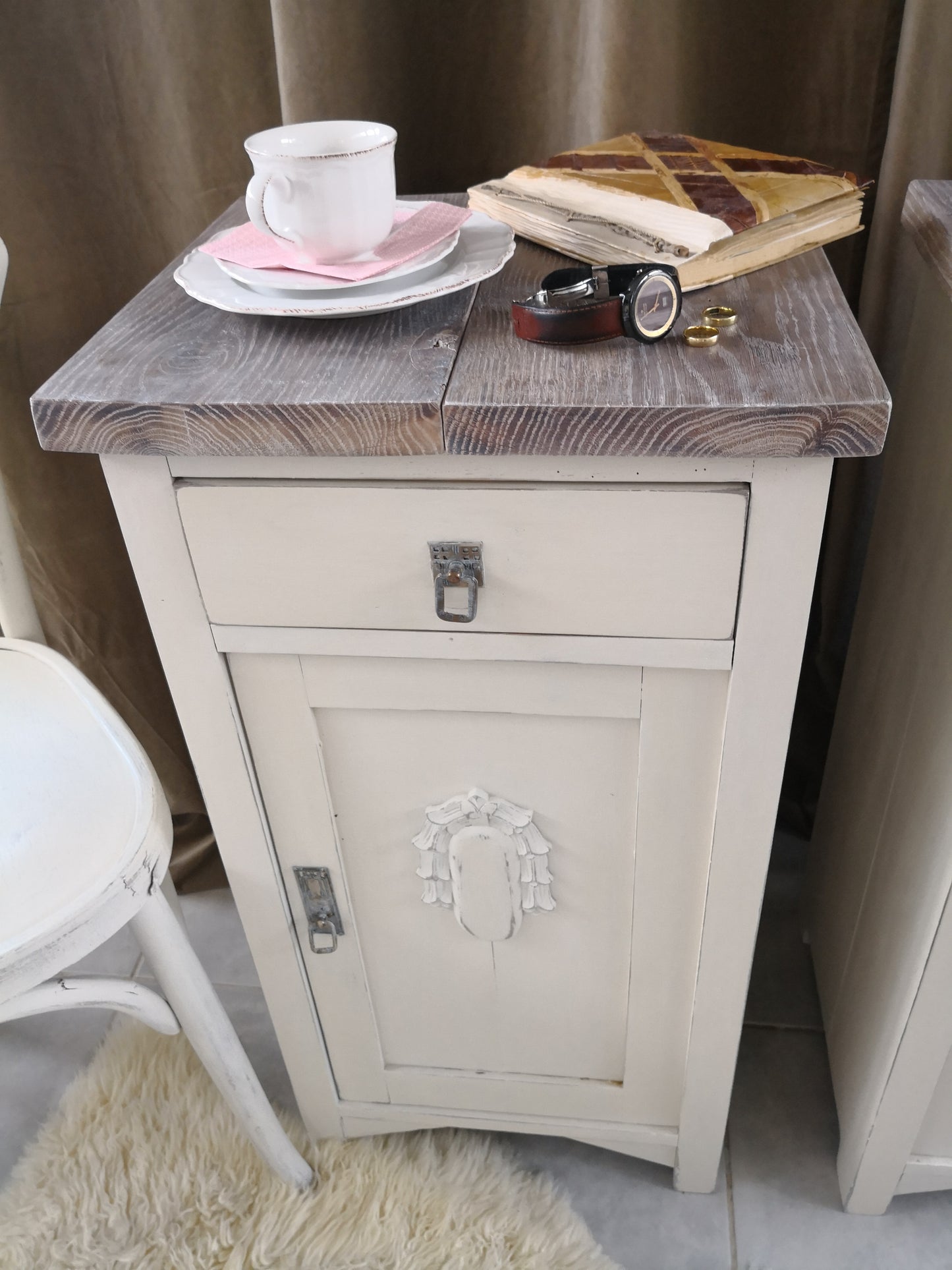 Nachtschrank Kommode Paar restyle antik shabby massiv ländlich
