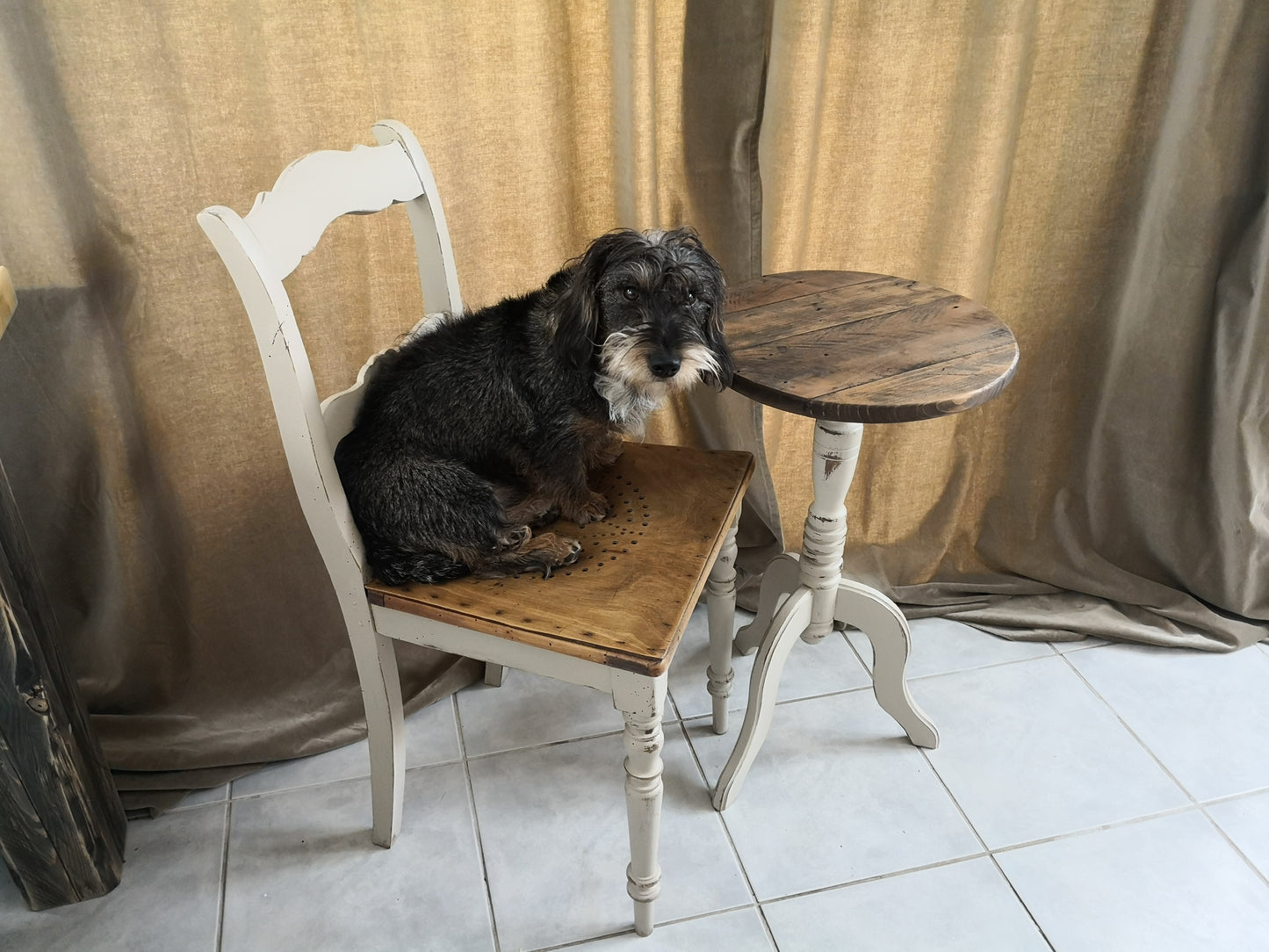 Antiker Stuhl, vintage, Massivholz, shabby