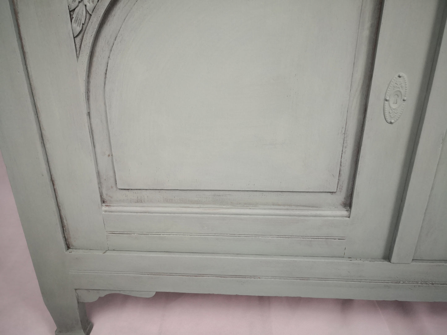 Vintage Anrichte restyle in seafoam green