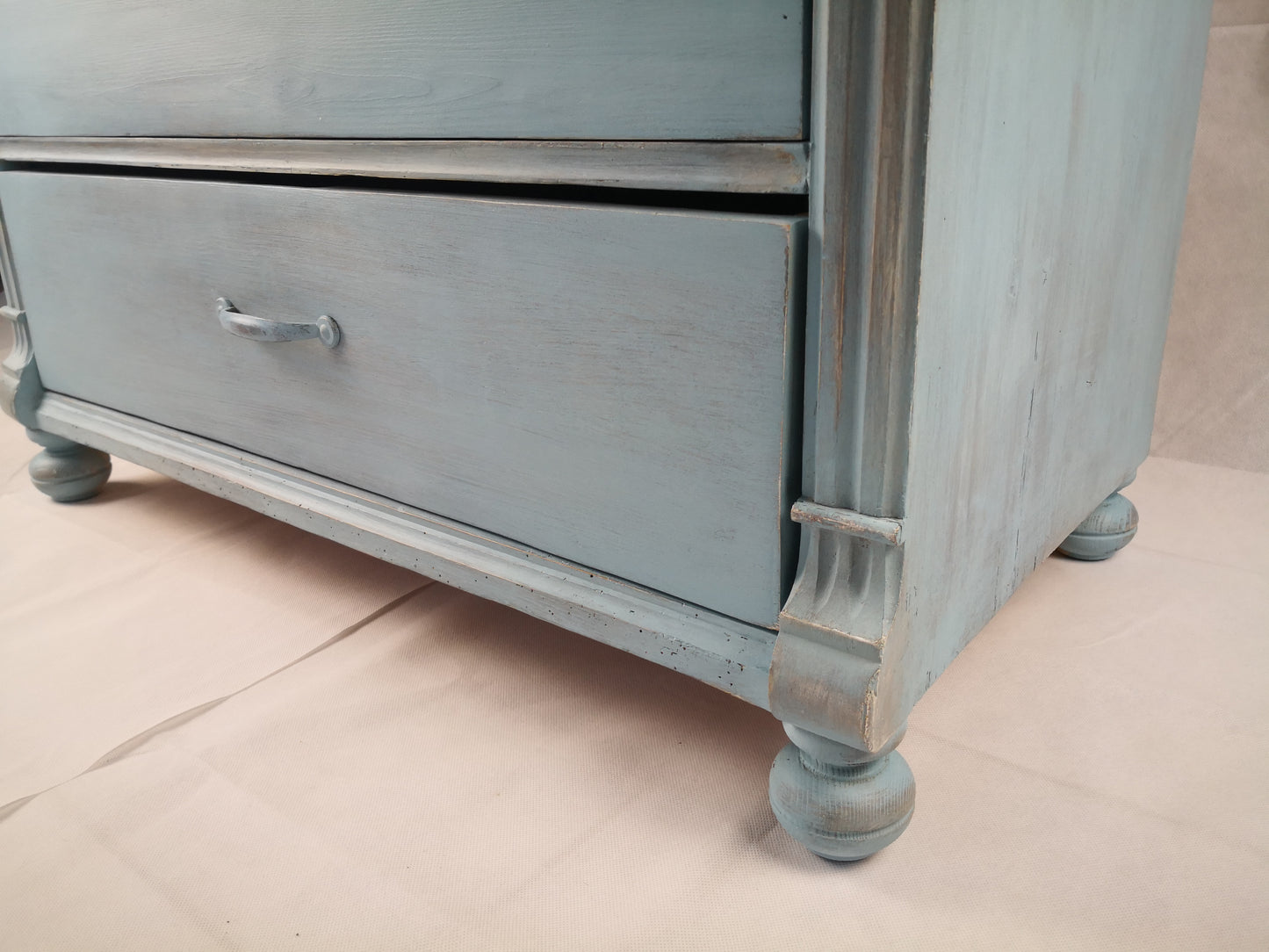 Vintage Kommode restyle in french blue