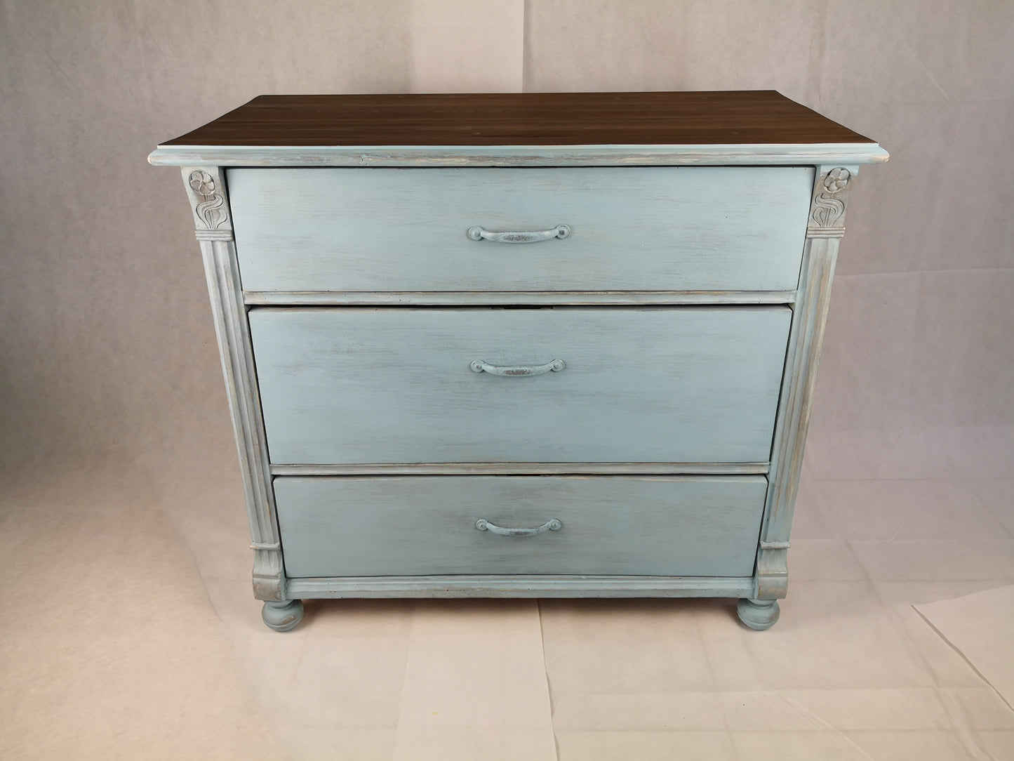 Vintage Kommode restyle in french blue