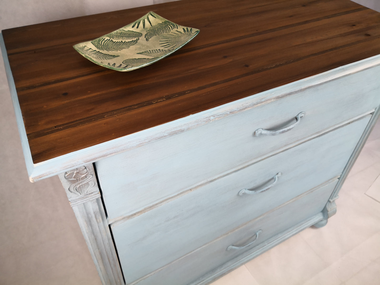 Vintage Kommode restyle in french blue
