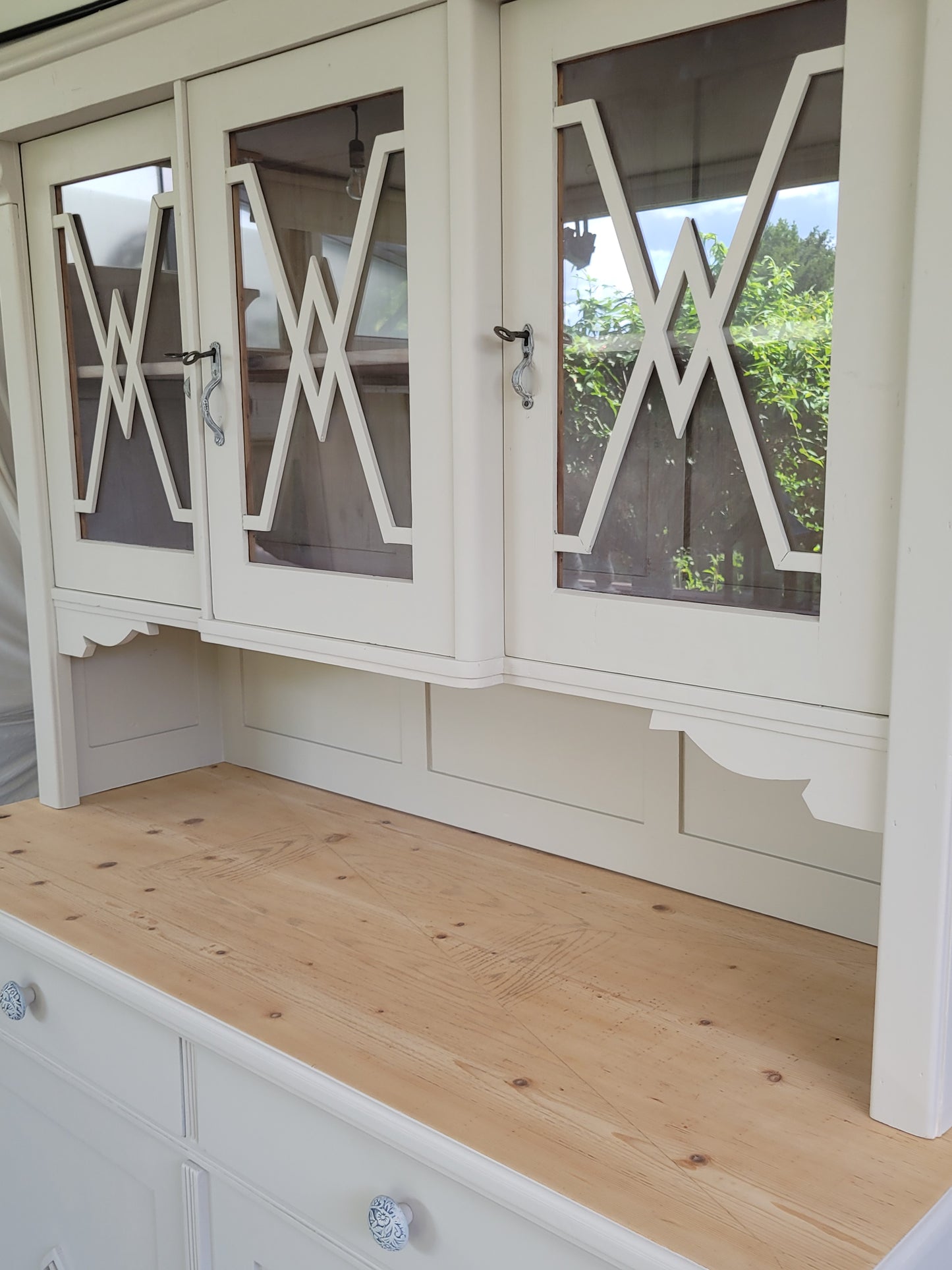 Jugendstil- Buffet "Lumière" frisch aufgearbeitet, restyle