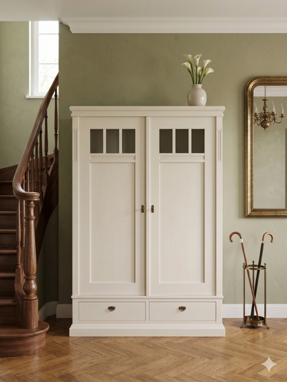 ENDOFSUMMERSALE - Antiker Dielen-/Kleider-Schrank "Eleonore" frisch aufgemöbelt