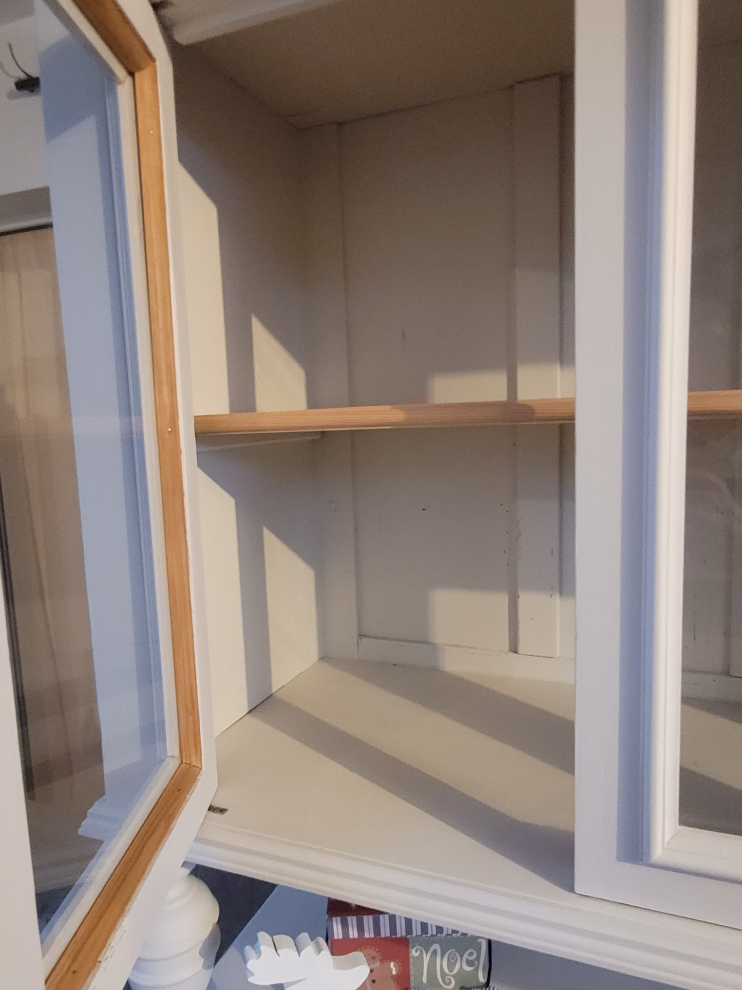 "ANTOINE" - antikes Buffet frisch aufgemöbelt