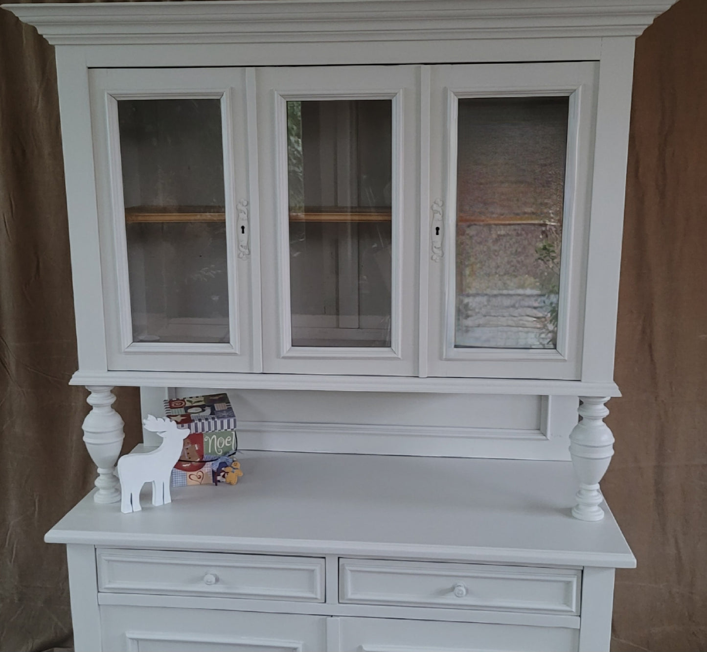 "ANTOINE" - antikes Buffet frisch aufgemöbelt