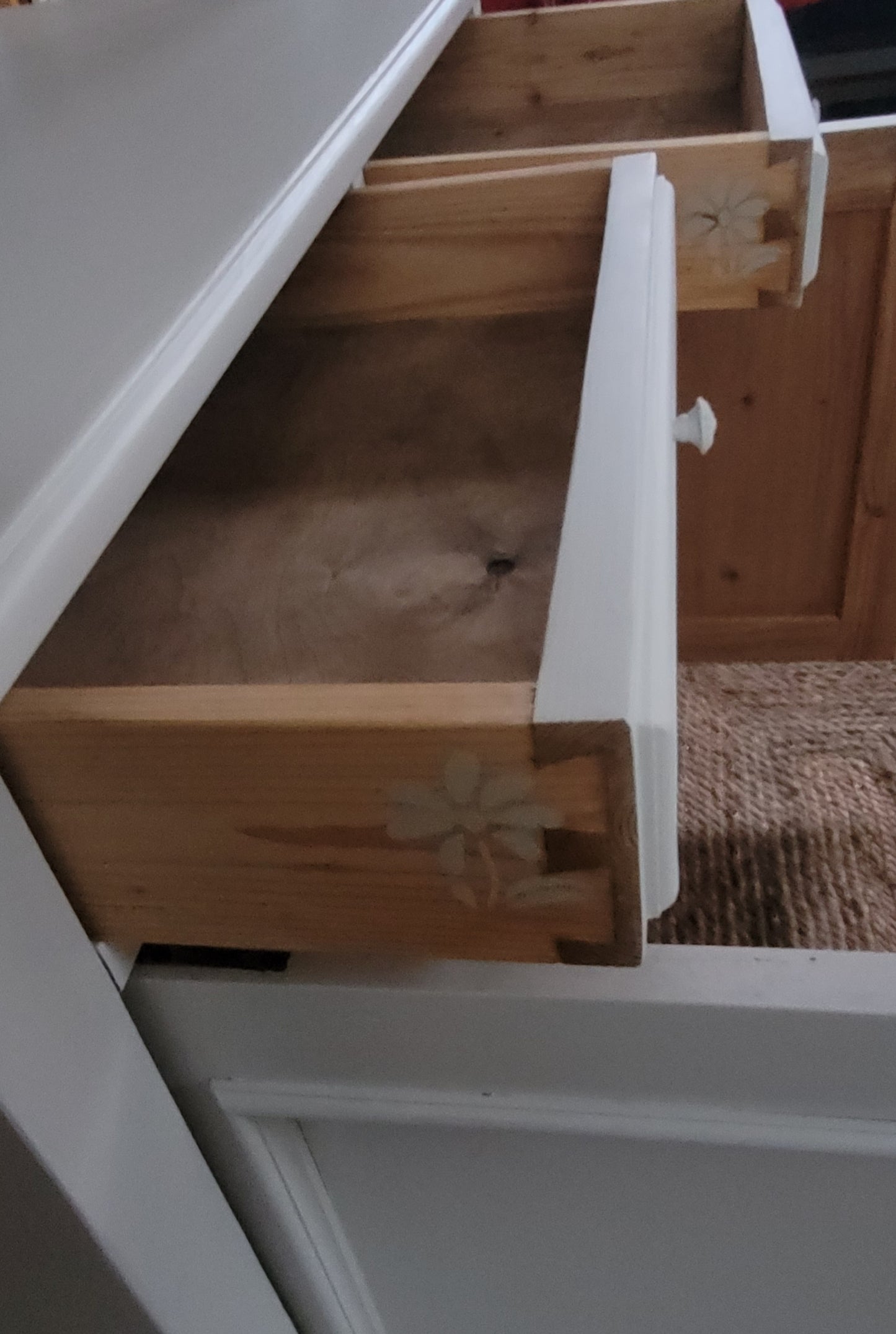 "ANTOINE" - antikes Buffet frisch aufgemöbelt