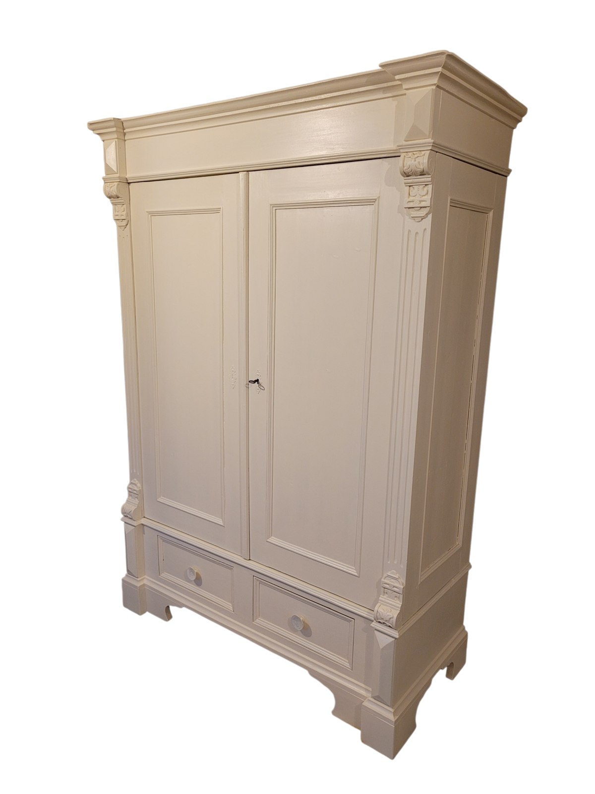 Antiker massiver Wäscheschrank "Aurelia"