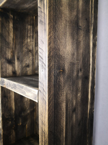 Regal Bauholz schwarz massiv shabby